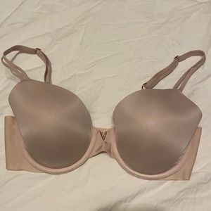 Victoria Secret Lined Perfect Coverage Bra Size 34D